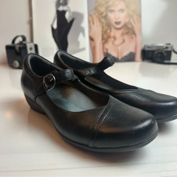 Dansko Black Mary Jane Flats Comfort Shoes Size 39 (8.5) Workwear Everyday - Picture 3 of 8